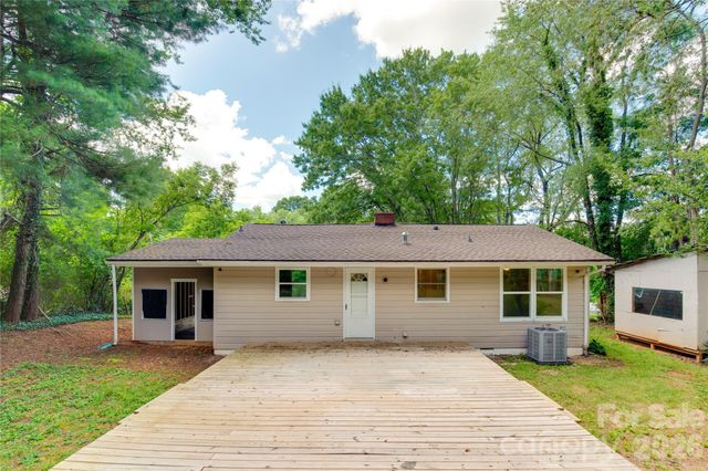 49 First Street, Asheville, NC 28803