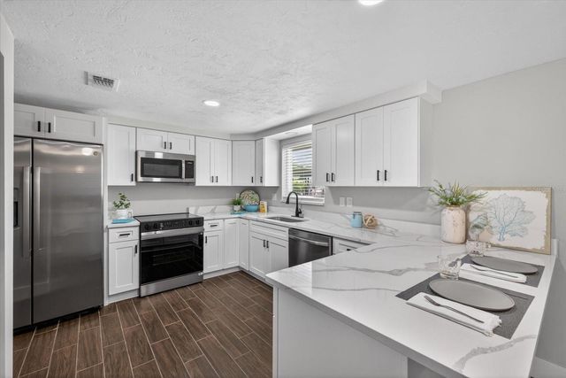 4953 BLUE HERON DRIVE, New Port Richey, FL 34652