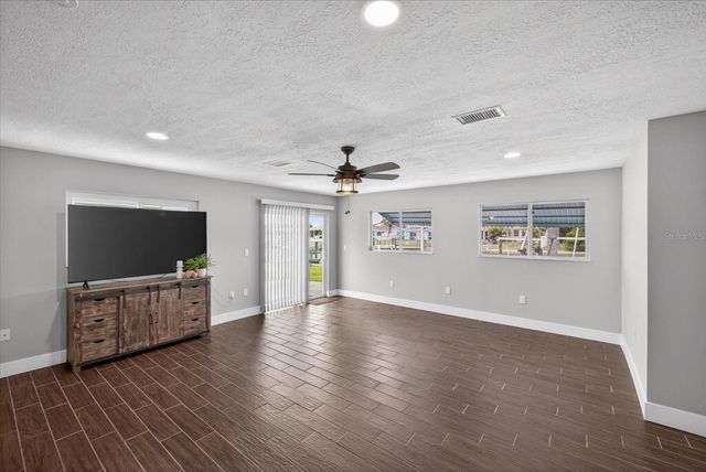 4953 BLUE HERON DRIVE, New Port Richey, FL 34652