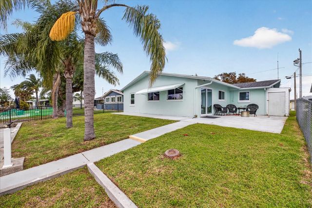 4953 BLUE HERON DRIVE, New Port Richey, FL 34652