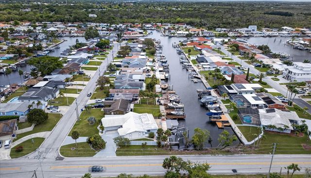 4953 BLUE HERON DRIVE, New Port Richey, FL 34652