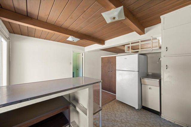 20860 Garden Gate Drive, Cupertino, CA 95014