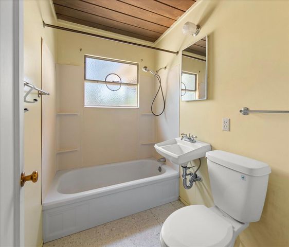 20860 Garden Gate Drive, Cupertino, CA 95014