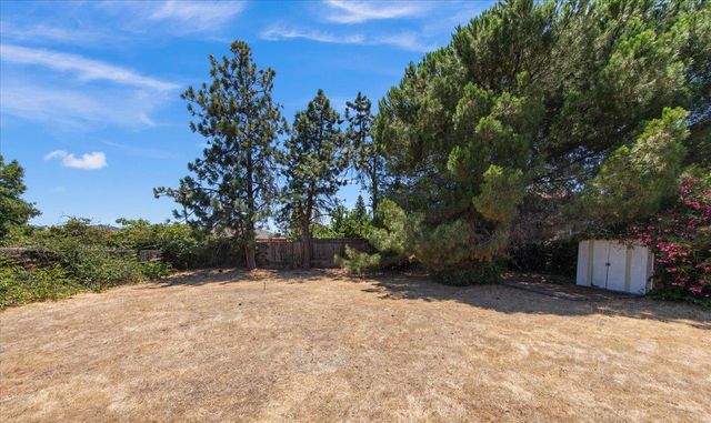 20860 Garden Gate Drive, Cupertino, CA 95014