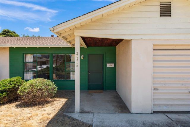 20860 Garden Gate Drive, Cupertino, CA 95014