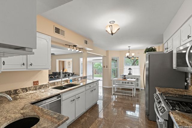 602 Patricia, San Antonio, TX 78216