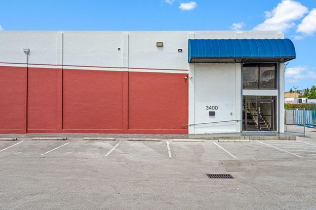 3400 NW 78th Avenue Avenue 5, Doral, FL 33122