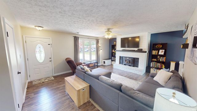 659 Genevieve Avenue, Jasper, IN 47546