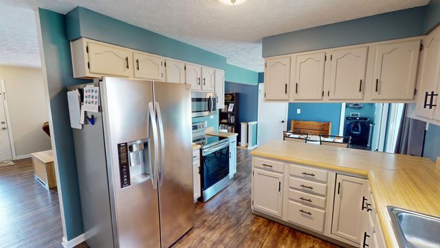 659 Genevieve Avenue, Jasper, IN 47546