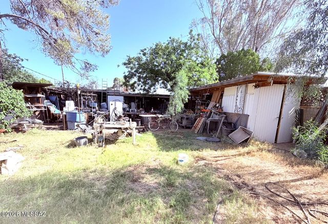 2850 E Glenn Street, Tucson, AZ 85716
