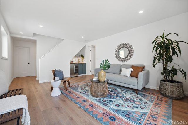 1856 Alemany Boulevard, San Francisco, CA 94112