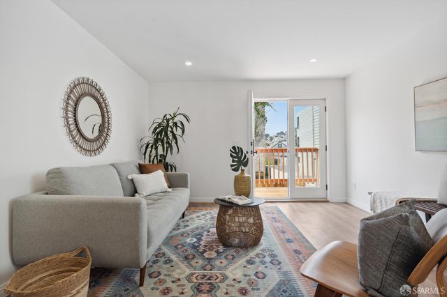 1856 Alemany Boulevard, San Francisco, CA 94112