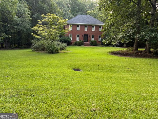 110 Regal Oak, Tyrone, GA 30290