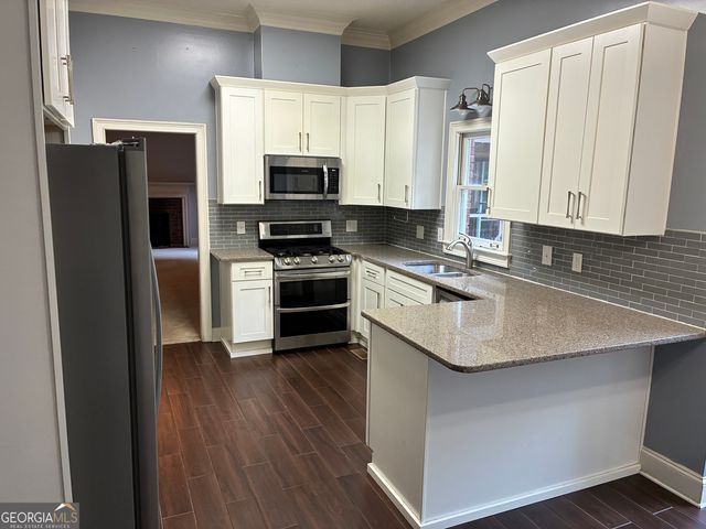 110 Regal Oak, Tyrone, GA 30290