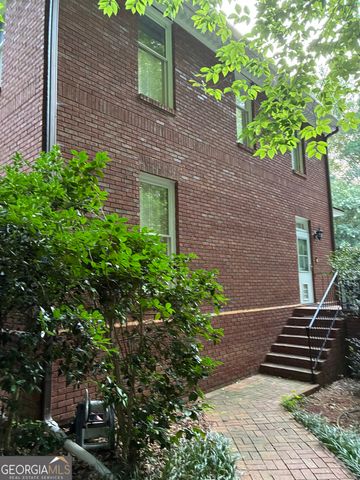 110 Regal Oak, Tyrone, GA 30290