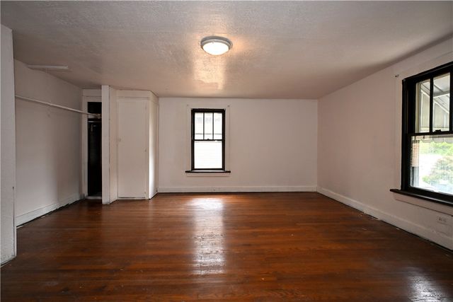 1737 Walnut St, Heidelberg, PA 15106