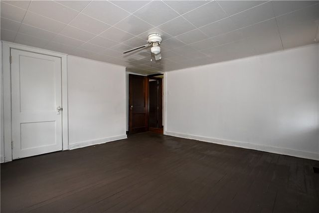 1737 Walnut St, Heidelberg, PA 15106