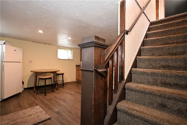 1737 Walnut St, Heidelberg, PA 15106