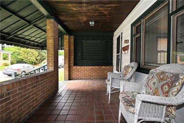 1737 Walnut St, Heidelberg, PA 15106