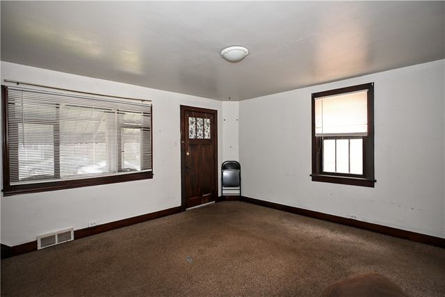 1737 Walnut St, Heidelberg, PA 15106