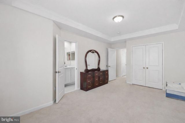 8135 DOVE COTTAGE CT, Lorton, VA 22079