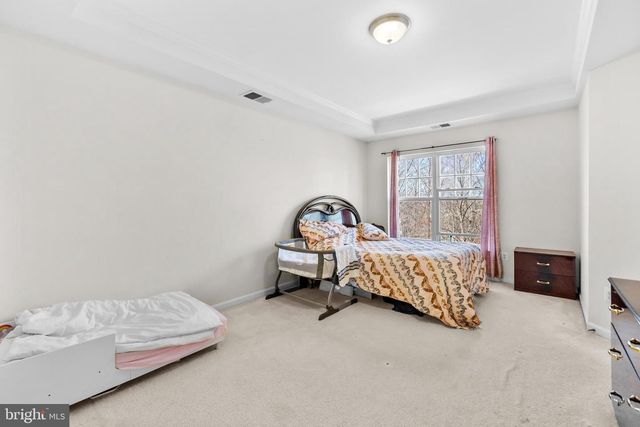 8135 DOVE COTTAGE CT, Lorton, VA 22079