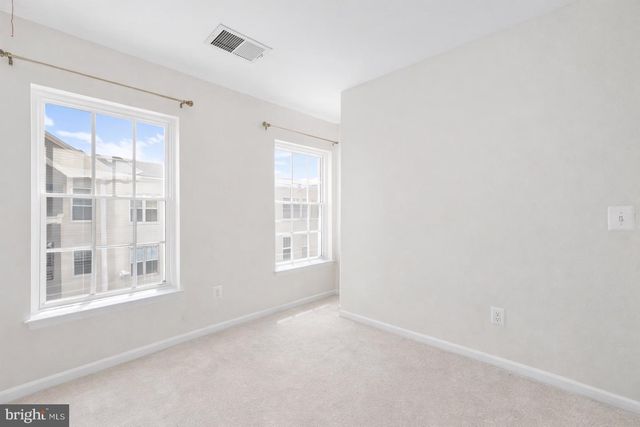 8135 DOVE COTTAGE CT, Lorton, VA 22079