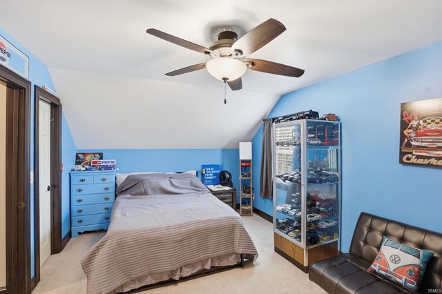 914 Lakeview Drive, Auburn, IN 46706