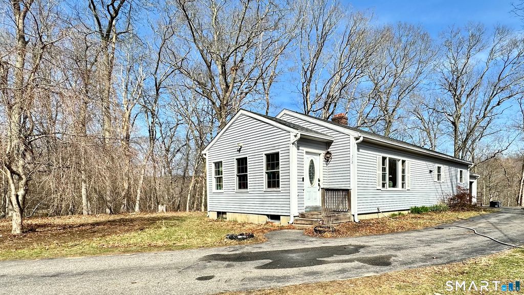 512 Brook Road, Scotland, CT 06247