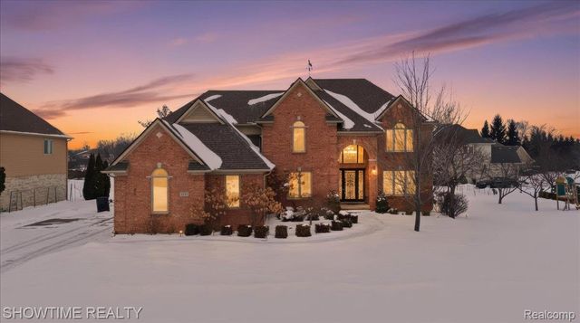 4157 Springbrook Drive, Sterling Heights, MI 48314