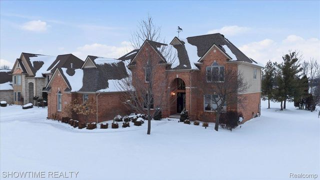 4157 Springbrook Drive, Sterling Heights, MI 48314