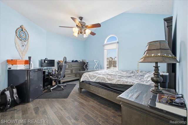 4157 Springbrook Drive, Sterling Heights, MI 48314