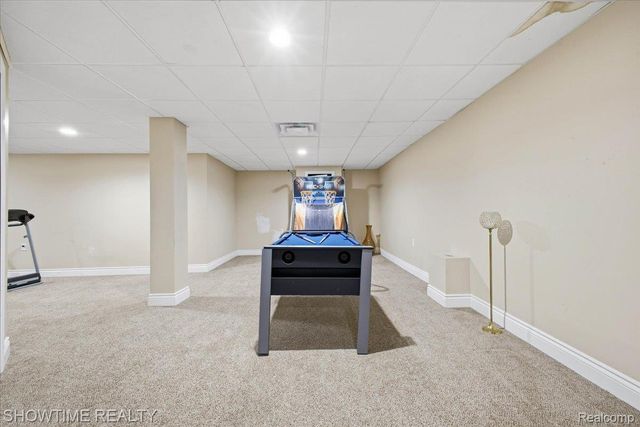 4157 Springbrook Drive, Sterling Heights, MI 48314