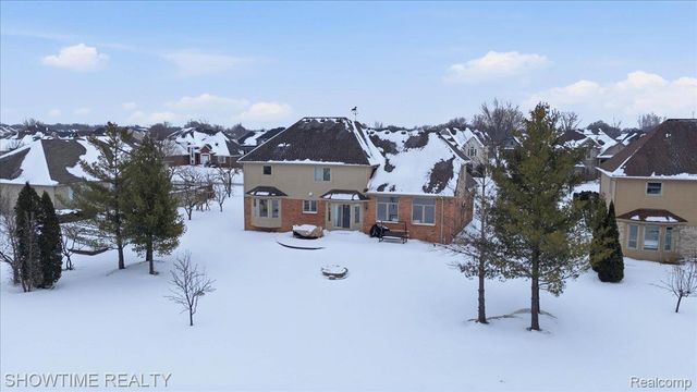 4157 Springbrook Drive, Sterling Heights, MI 48314