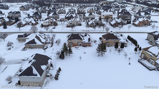 4157 Springbrook Drive, Sterling Heights, MI 48314