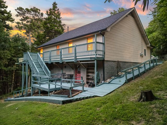 6400 Ridge Lake Road, Hixson, TN 37343
