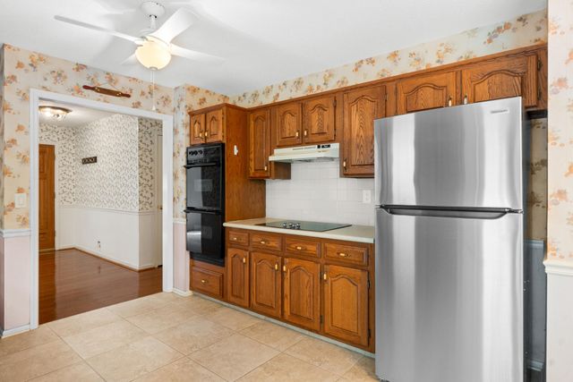 6400 Ridge Lake Road, Hixson, TN 37343