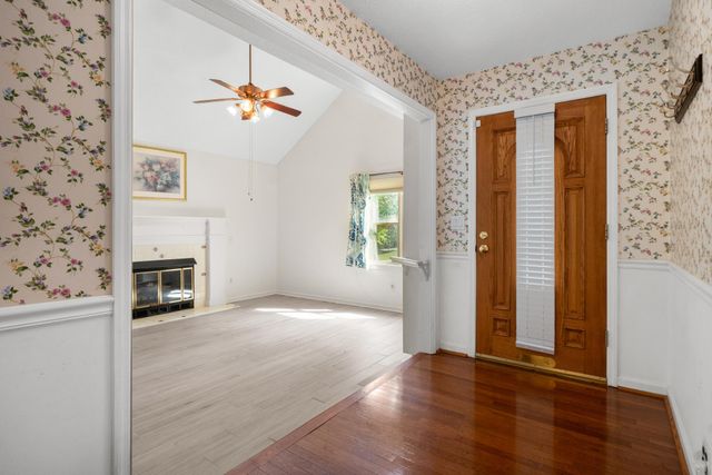 6400 Ridge Lake Road, Hixson, TN 37343
