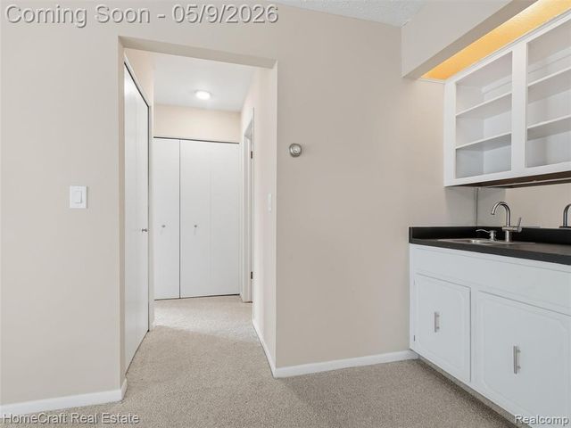 27920 Berrywood Lane 33, Farmington Hills, MI 48334