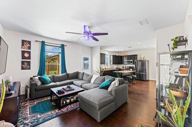 12306 Skyview Amber Court, Houston, TX 77047