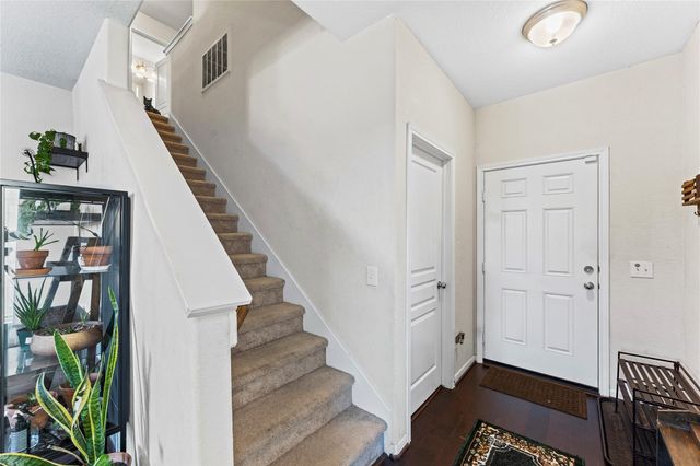 12306 Skyview Amber Court, Houston, TX 77047