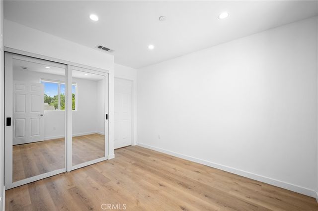 1049 Yarmouth Avenue, Granada Hills, CA 91344