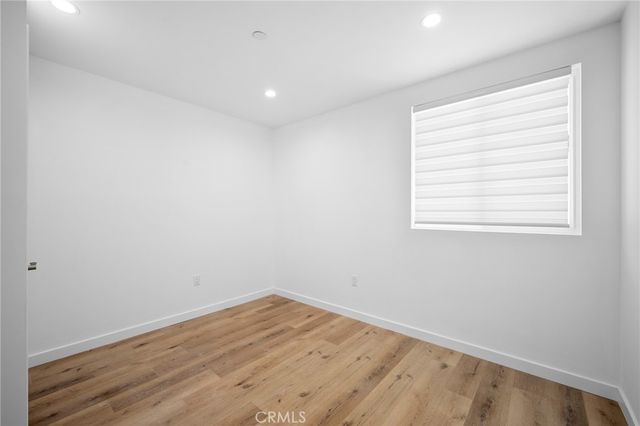 1049 Yarmouth Avenue, Granada Hills, CA 91344