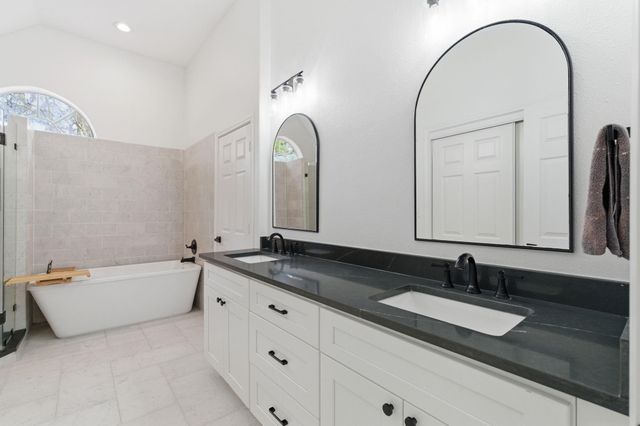 23 Cedar Chase Place, The Woodlands, TX 77381
