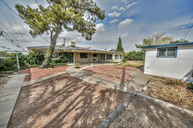 8512 SHAVER Drive, El Paso, TX 79925