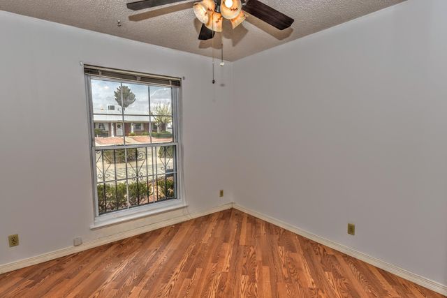 8512 SHAVER Drive, El Paso, TX 79925