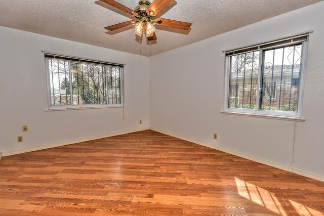8512 SHAVER Drive, El Paso, TX 79925