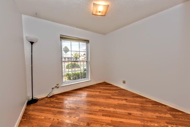 8512 SHAVER Drive, El Paso, TX 79925
