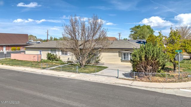 800 W 5th Street, Fallon, NV 89406