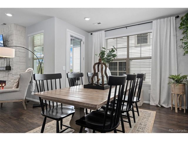 9796 Meeker St, Littleton, CO 80125